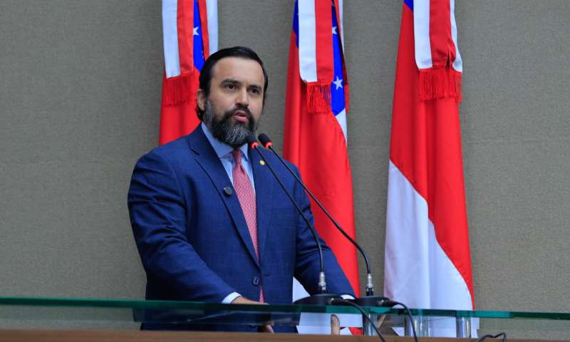 Dr. George Lins propõe pagamento extra a policiais testemunhas