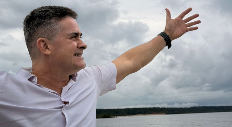 David Almeida consolida força e avança na disputa pelo governo