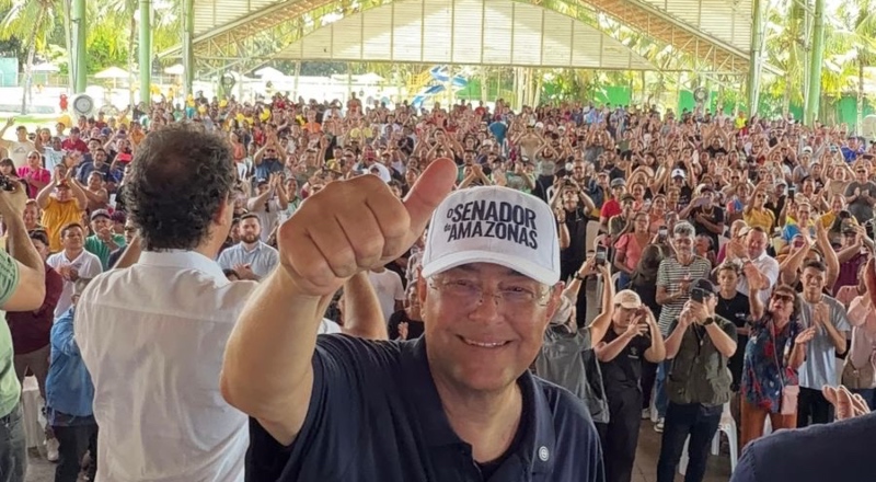 Eduardo Braga vira fenômeno nas pesquisas para o Senado