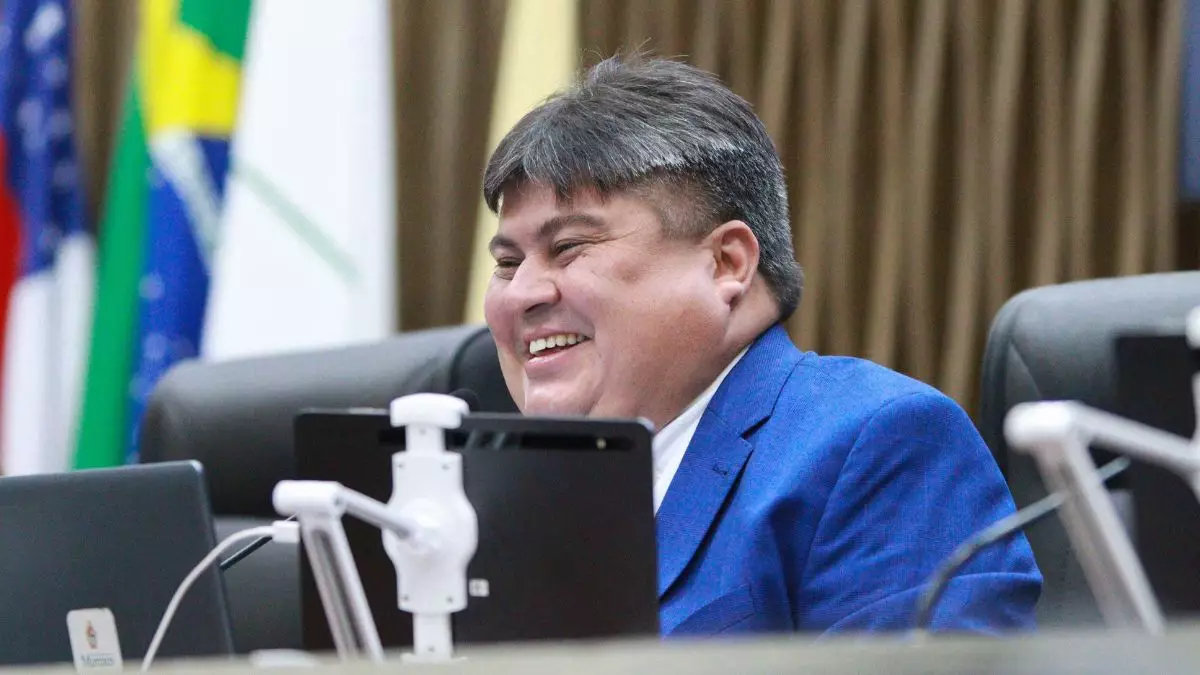 Presidente David Reis esclarece sobre concurso da Câmara de Manaus