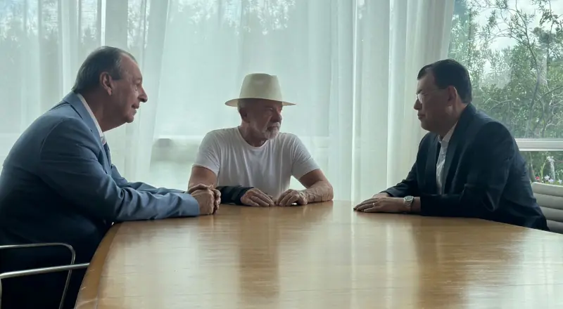 Após reunião com senadores, Lula anuncia melhorias na BR-319