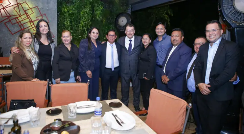 Eduardo Braga reúne lideranças e fortalece política do Amazonas