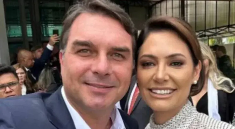 “Michelle não será candidata”, diz Flávio Bolsonaro e esclarece