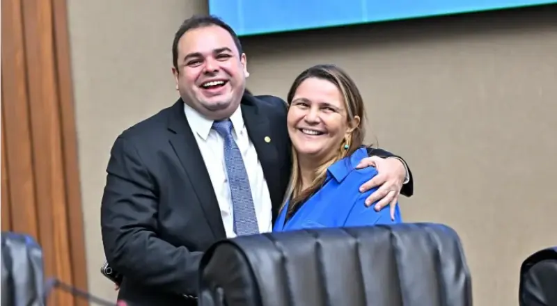 Roberto Cidade nomeia Mônica Santaella para fortalecer governo
