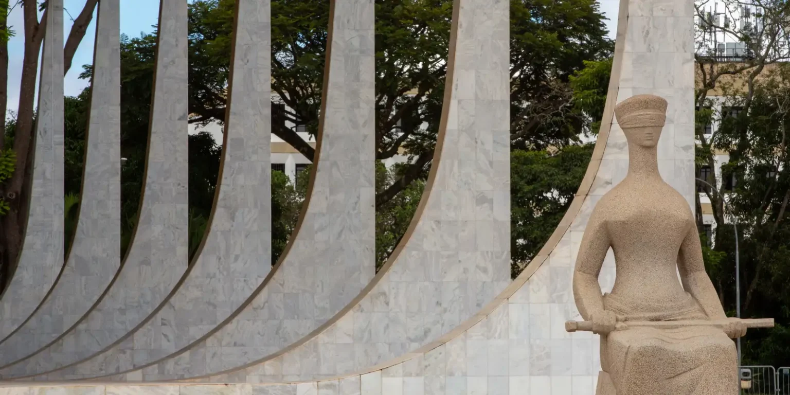 CNJ adia para agosto revisão das regras de aposentadoria compulsória