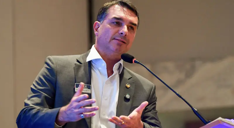 Operação contra produtora de ‘Dark Horse’ não envolve filme
