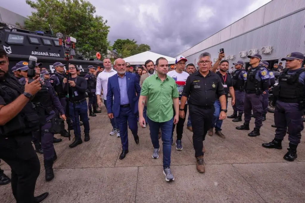 Escândalo: salários de delegados permanecem altos após cargos