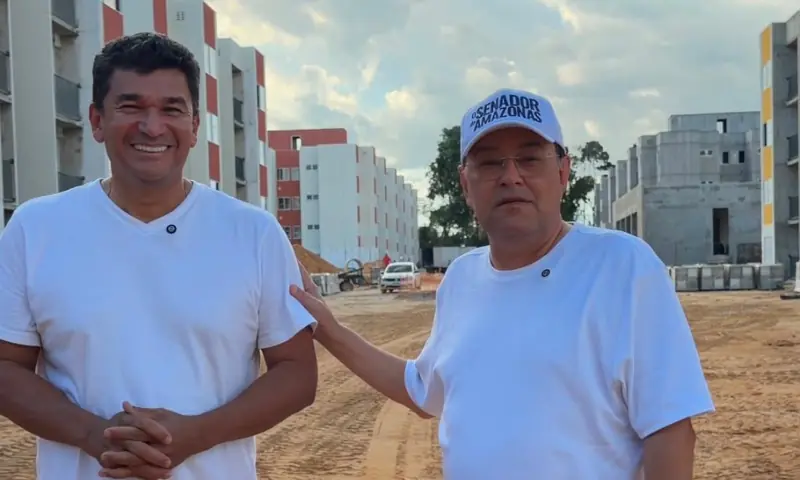 Eduardo Braga visita obras do Minha Casa, Minha Vida e avança em Tarumã