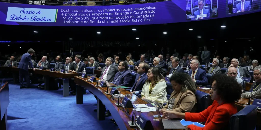 Empresários se mobilizam para barrar a PEC 6×1 no Senado e proteger negócios