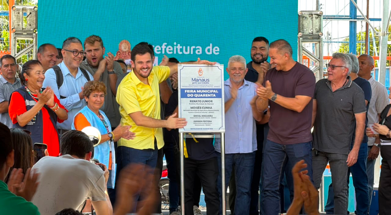 Prefeito Renato Júnior reinaugura Feira do 40 com novas melhorias