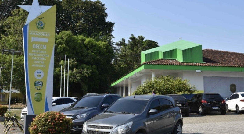 Ocorrência em residência no Mauazinho resulta em quatro prisões