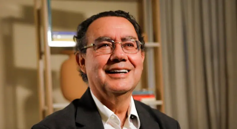 Augusto Cury ganha projeção como nova opção para eleitores