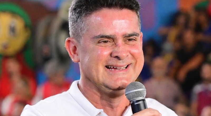 David Almeida participa do primeiro debate e apresenta propostas inovadoras para o Amazonas