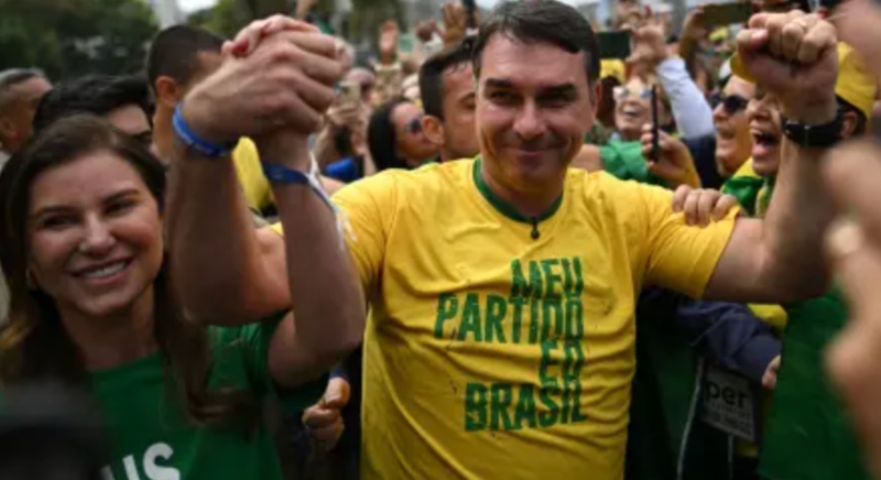 Candidatos à presidência espalham agendas pelo país nesta terça