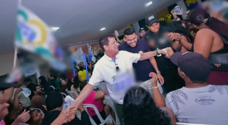 Alfredo Nascimento reúne centenas em Manacapuru para geração de empregos