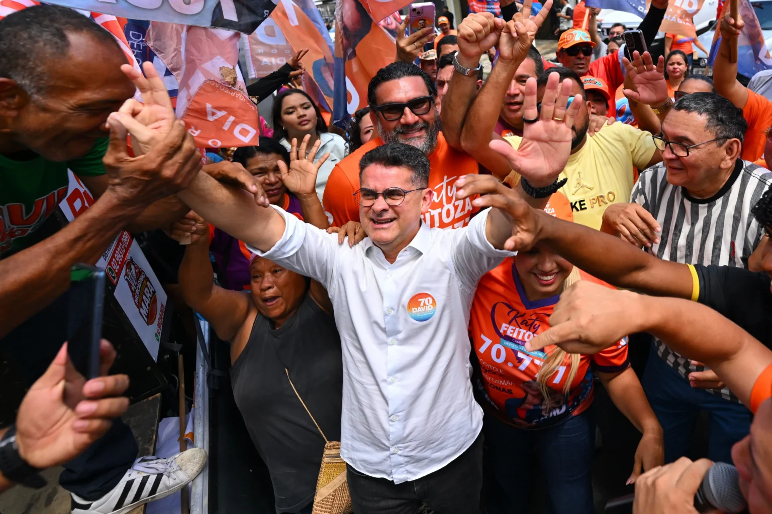 David Almeida transforma a pauta dos servidores com benefícios aguardados