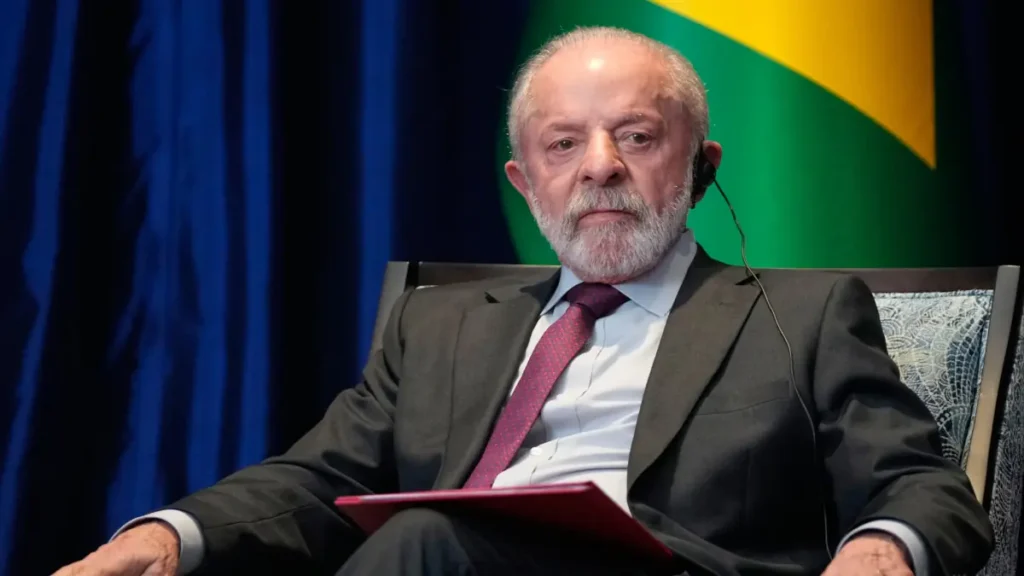 Governo Lula anuncia derrubada de sites e debate sobre censura