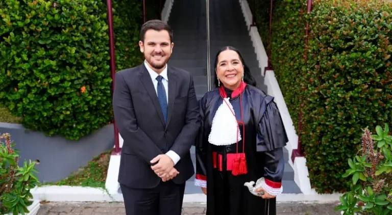 Prefeito Renato Junior prestigia recondução de Leda Mara no MP-AM
