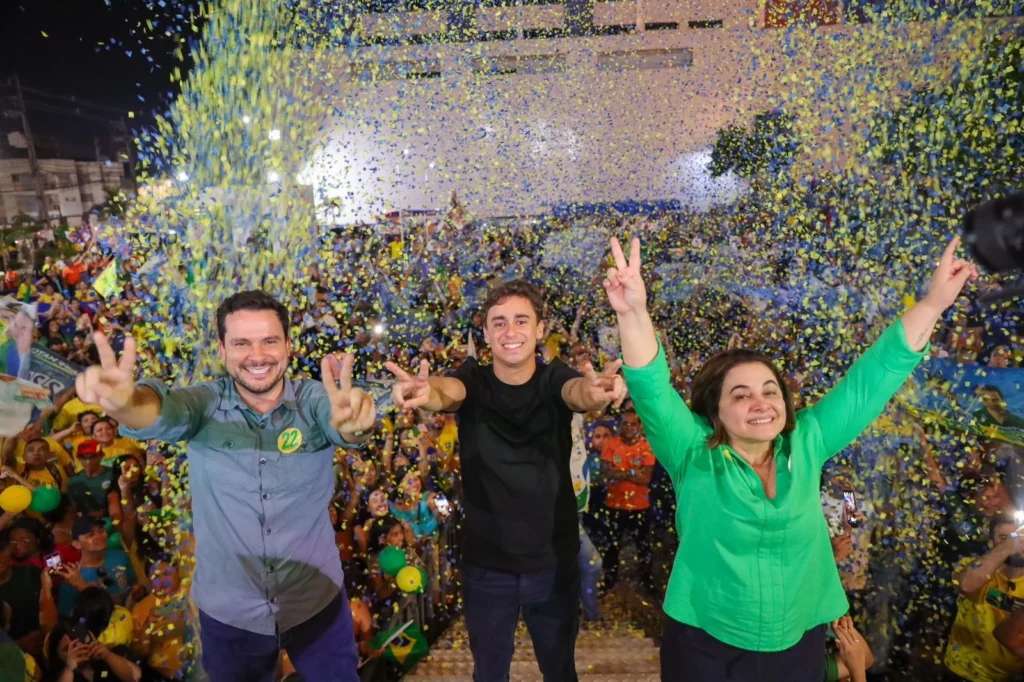 Capitão Alberto Neto e Maria do Carmo trazem Nikolas Ferreira a Manaus